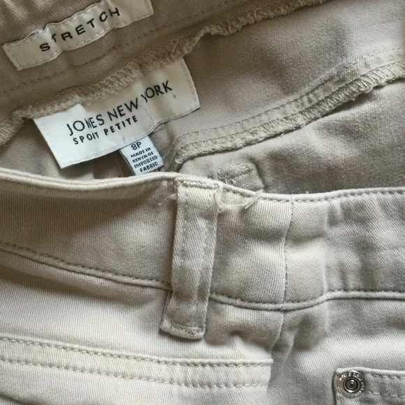 Jones New York Sport Petite Stretch Kahki Capris Size 8P - Picture 5 of 5